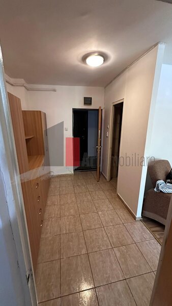 Timpuri Noi, inchiriere garsoniera